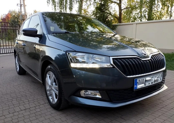 Skoda Fabia cena 29900 przebieg: 167000, rok produkcji 2020 z Brześć Kujawski małe 211